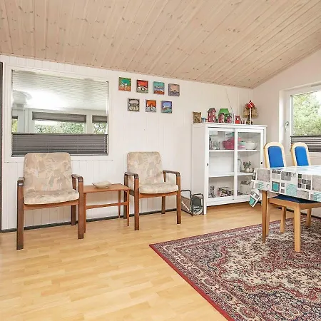 6 Person In S By Saeby (Nordjylland)